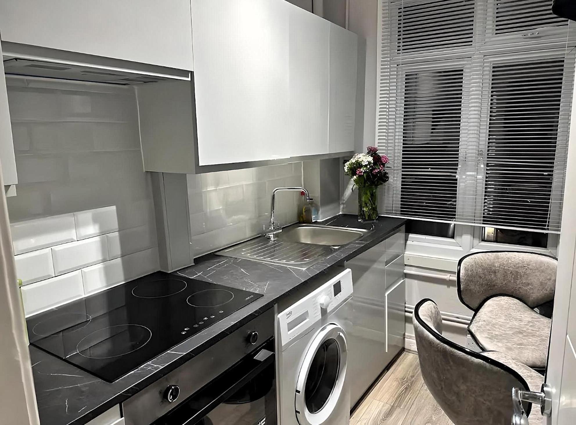 Brixton Hill Retreat Modern And Cosy Apartment Londra Exterior foto
